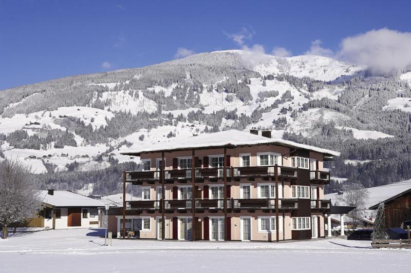 Sonnblick Apartments Und Zimmer - Nationalpark Sommercard Inklusive Hollersbach im Pinzgau Exterior photo